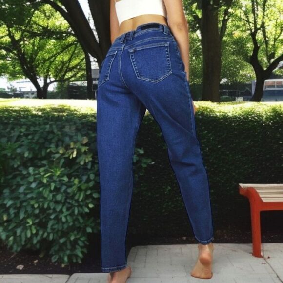 Gloria Vanderbilt Denim Jeans Sz 16 M Tapered Red Label Blue Med Wash High Rise. - Picture 13 of 16